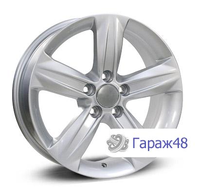 Replica OP7H R16 / 6.5J PCD 5x105 ET 38 ЦО 56.6 Литые Серебристый