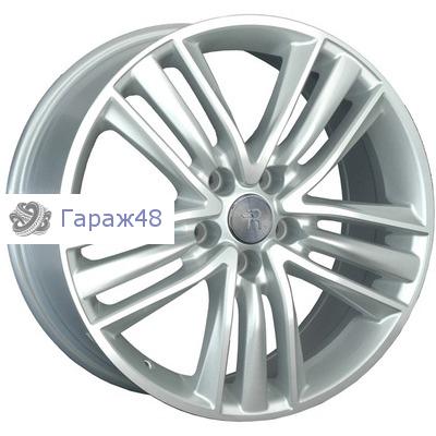 Replay LX92 R18 / 8J PCD 5x114.3 ET 45 ЦО 60.1 Литые Серебристый с полированной лицевой поверхностью
