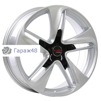 LegeArtis Concept-OPL503 R18 / 7J PCD 5x105 ET 38 ЦО 56.6 Литые Серебристый